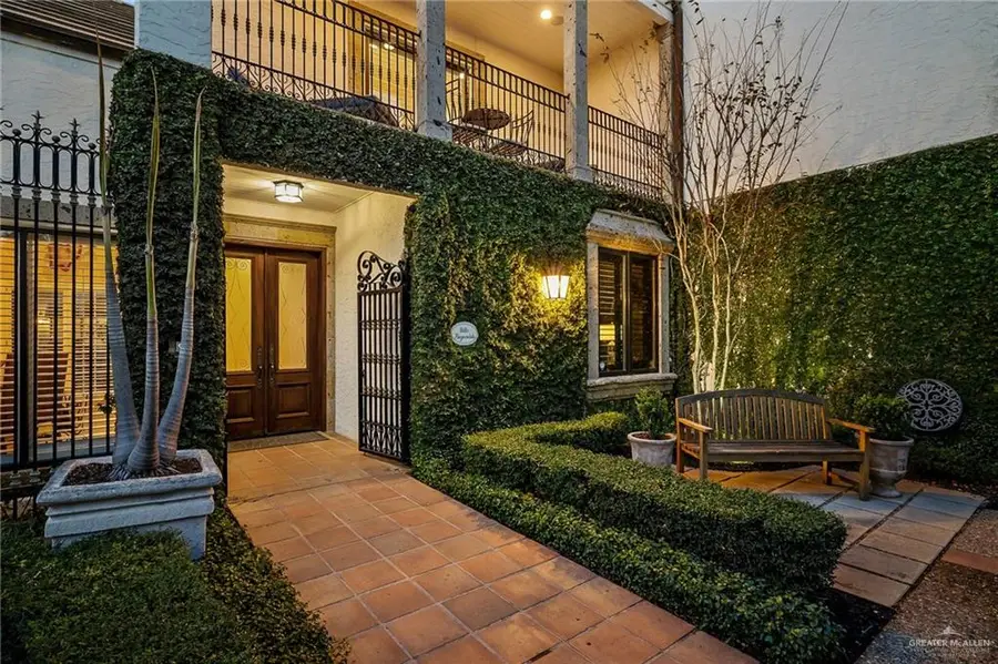 31 Villas Jardin Drive, McAllen, TX 78503 - #2