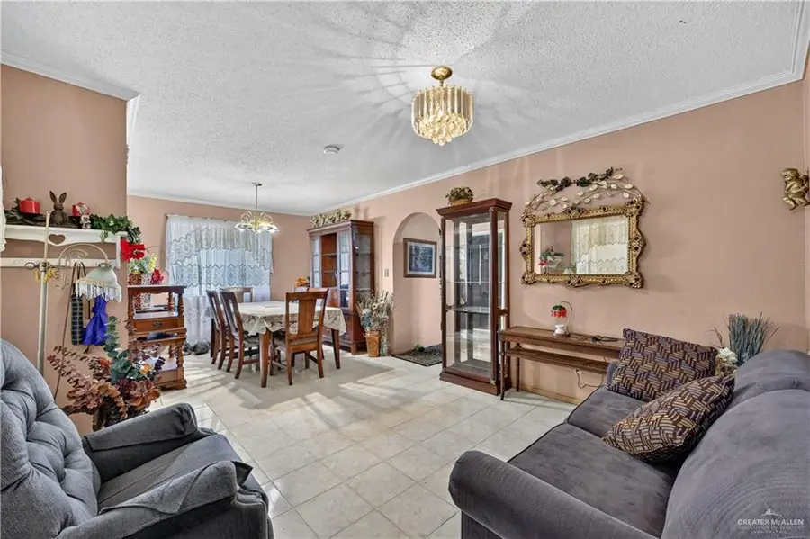 710 N Padre Avenue, Weslaco, TX 78596 - #3