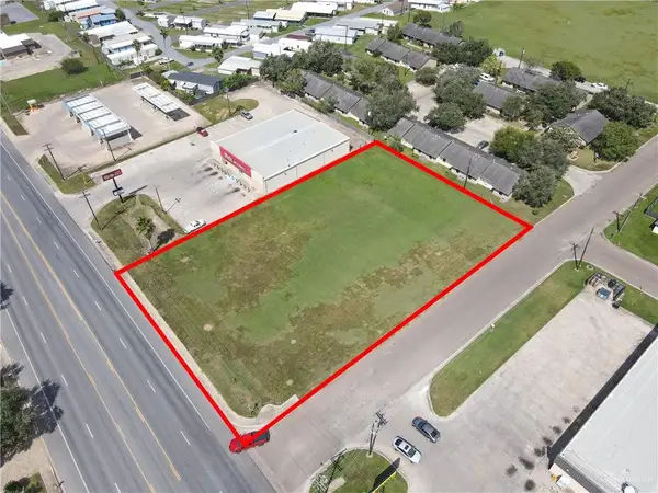 Corner Colorado Avenue, Rio Hondo, TX 78583
