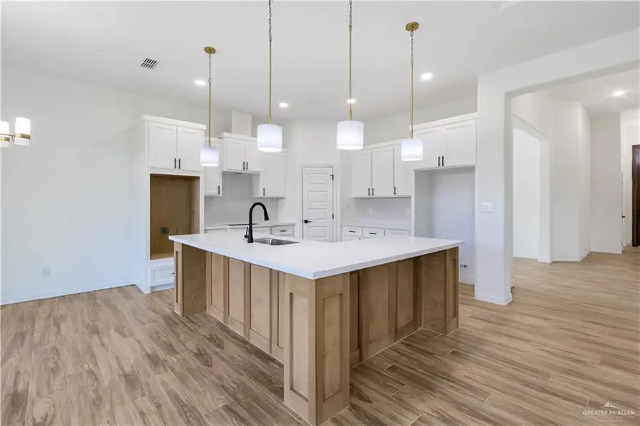 7309 N 55th Lane, Mission, TX 78573 - #3