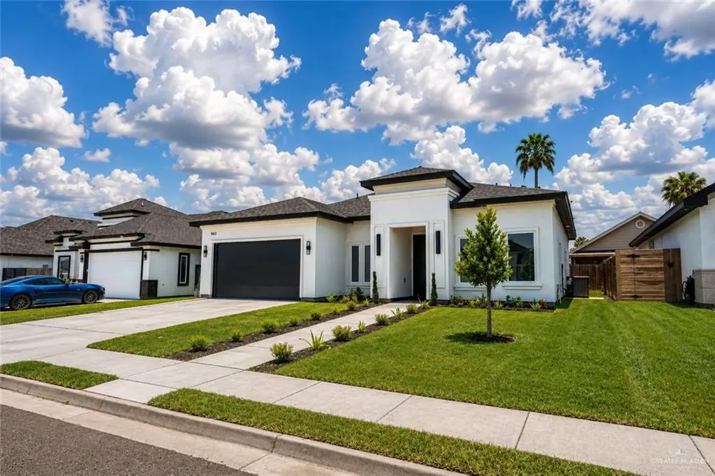 902 La Laguna Road, Mission, TX 78572 - #1