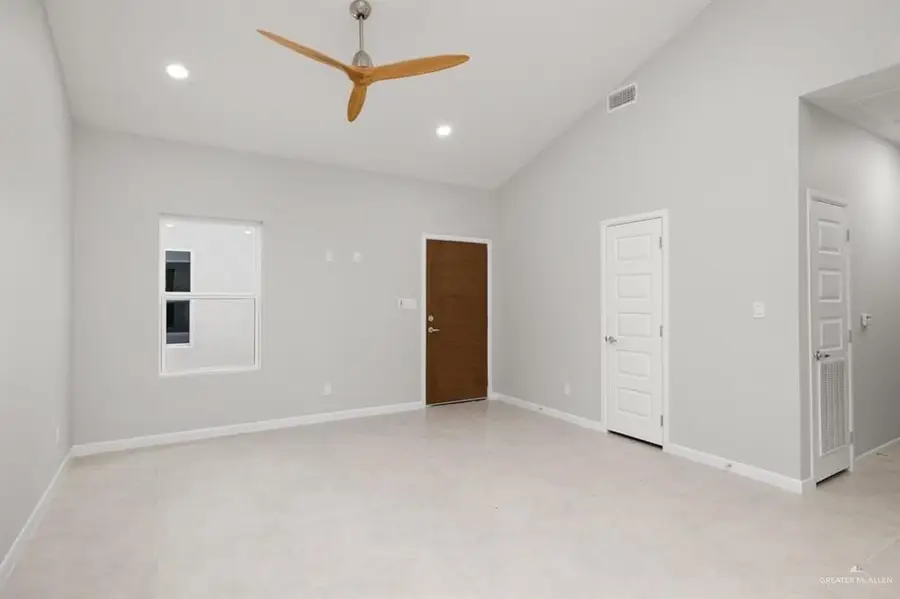 708 Oriole Road, Weslaco, TX 78596 - #2