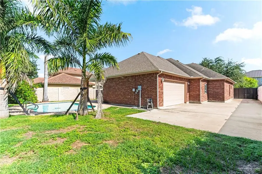 704 Redbud Avenue, McAllen, TX 78504 - #3