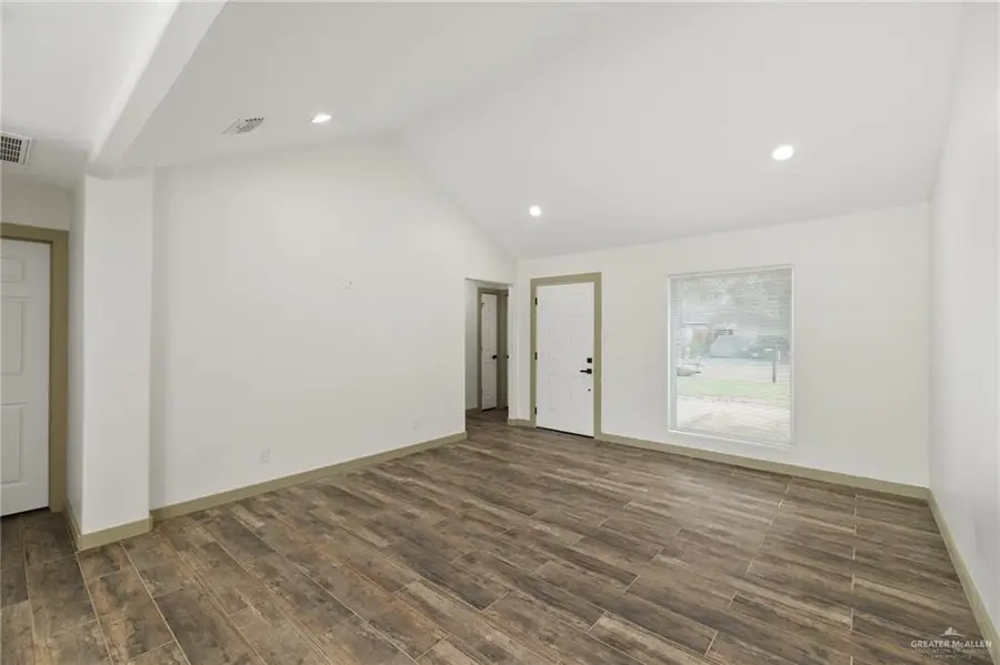 3501 Yucca Avenue, McAllen, TX 78504 - #2