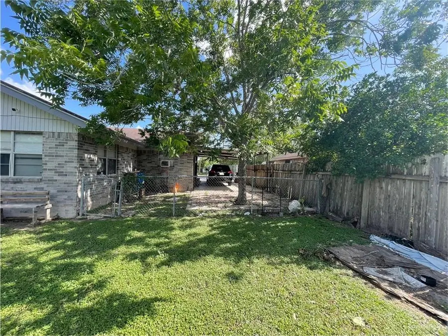 1106 N North Avenue N, Donna, TX 78537 - #2