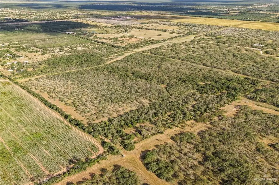 281 N Expressway Service Road, Edinburg, TX 78541 - #2