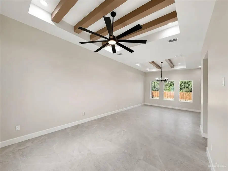 304 N Buena Vista Street, Penitas, TX 78576 - #3
