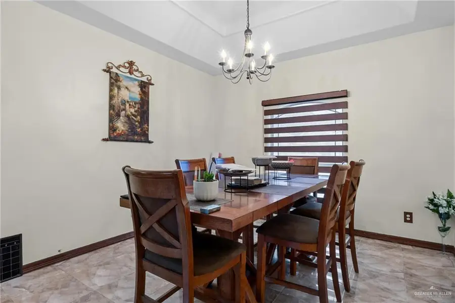 1409 W Calle Espana, Pharr, TX 78577 - #3