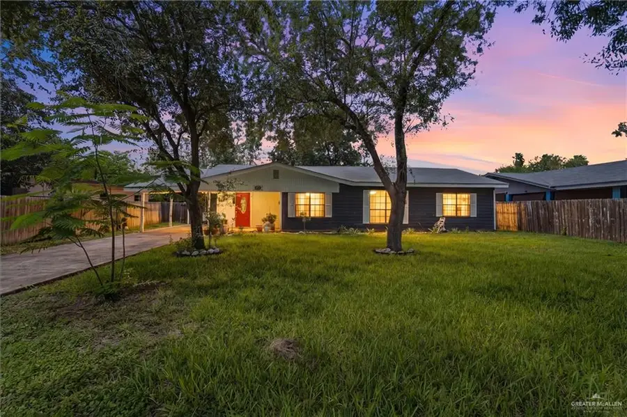 367 E Bowie Avenue, Alamo, TX 78516 - #2