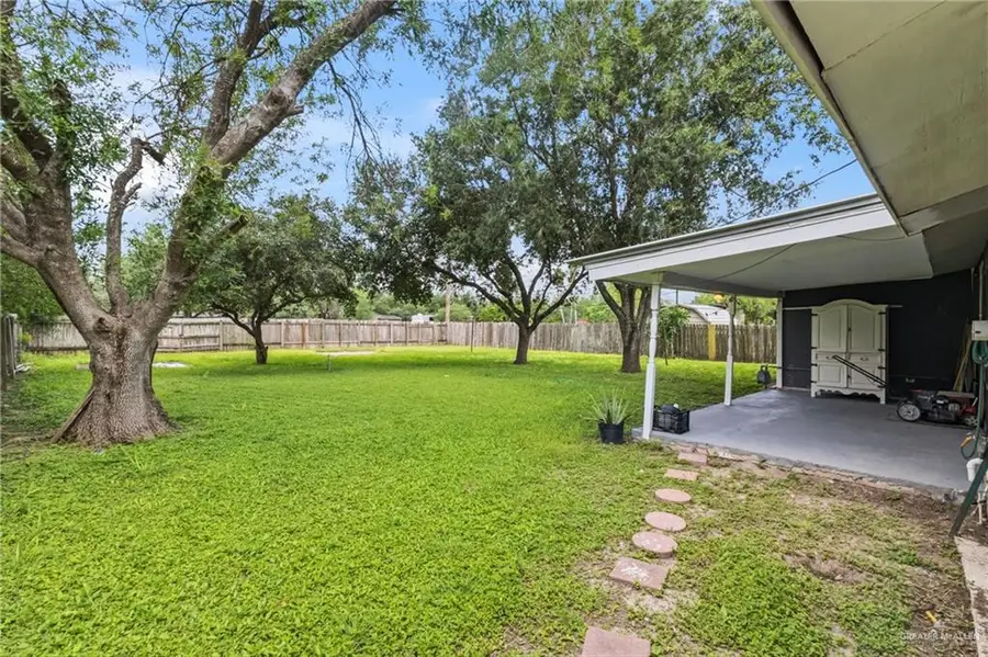 367 E Bowie Avenue, Alamo, TX 78516 - #3
