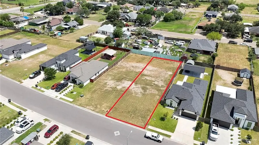 922 W Sycamore Avenue W, Alton, TX 78573 - #2
