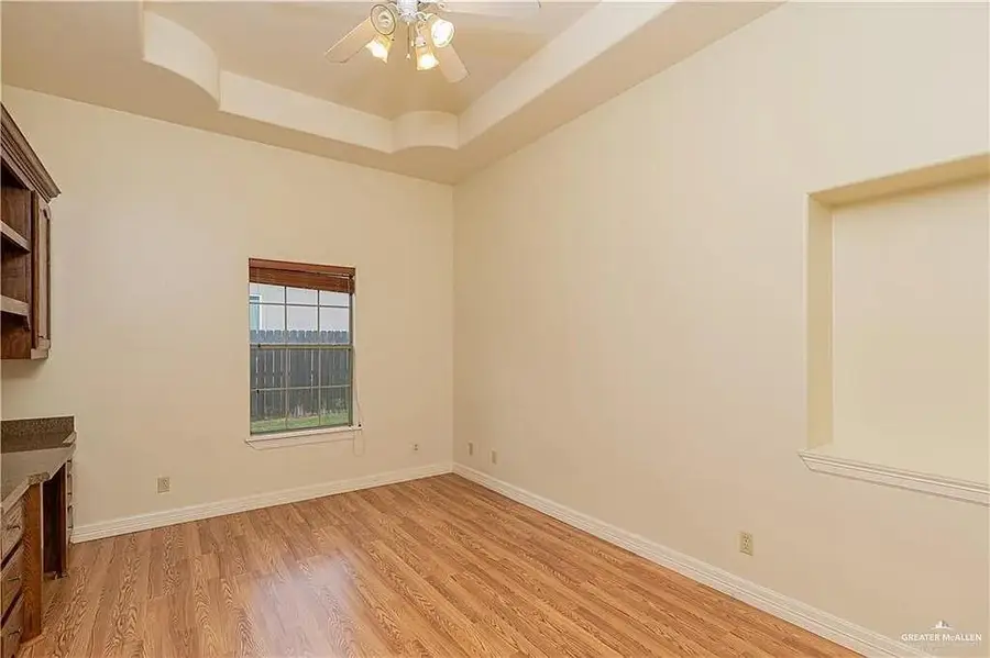 2433 E 7th Street E, Mission, TX 78572 - #2