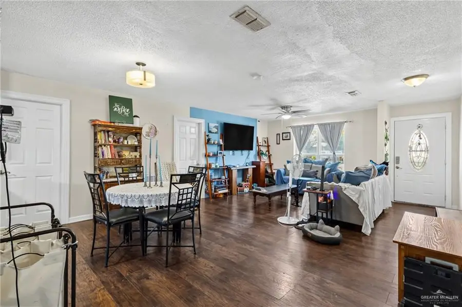 905 W Bowe Street, Pharr, TX 78577 - #3