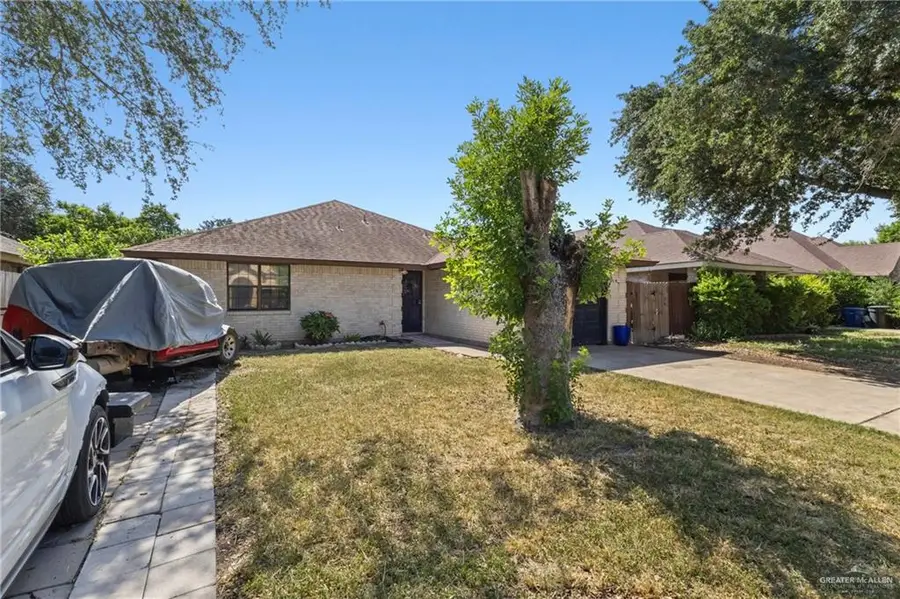 2501 N 27th Lane, McAllen, TX 78501 - #3