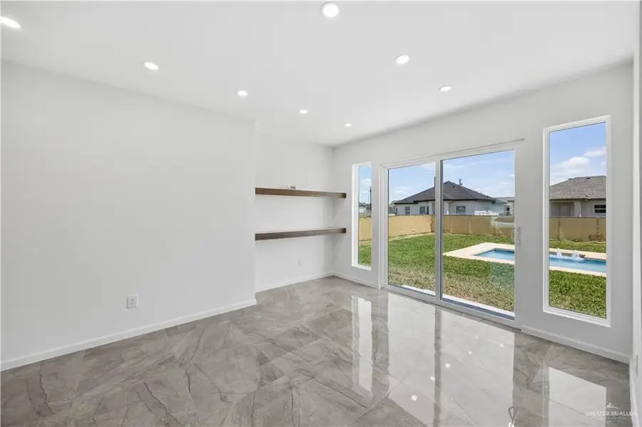 302 Valencia Drive, Donna, TX 78537 - #3
