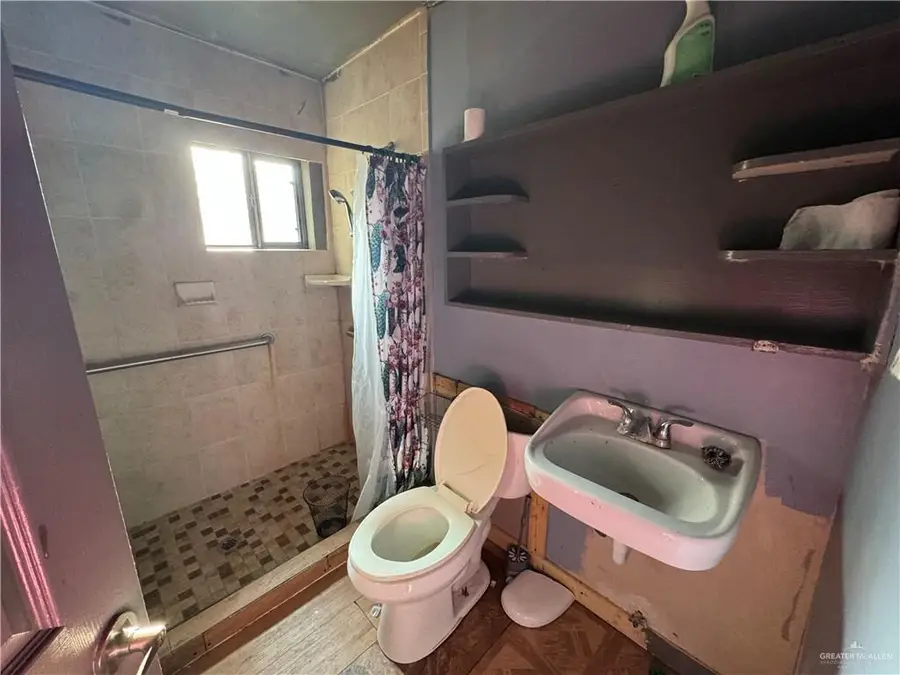 514 W Coral Street, Harlingen, TX 78550 - #2