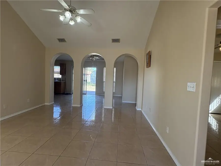 2706 Camino Grande, Mission, TX 78572 - #3
