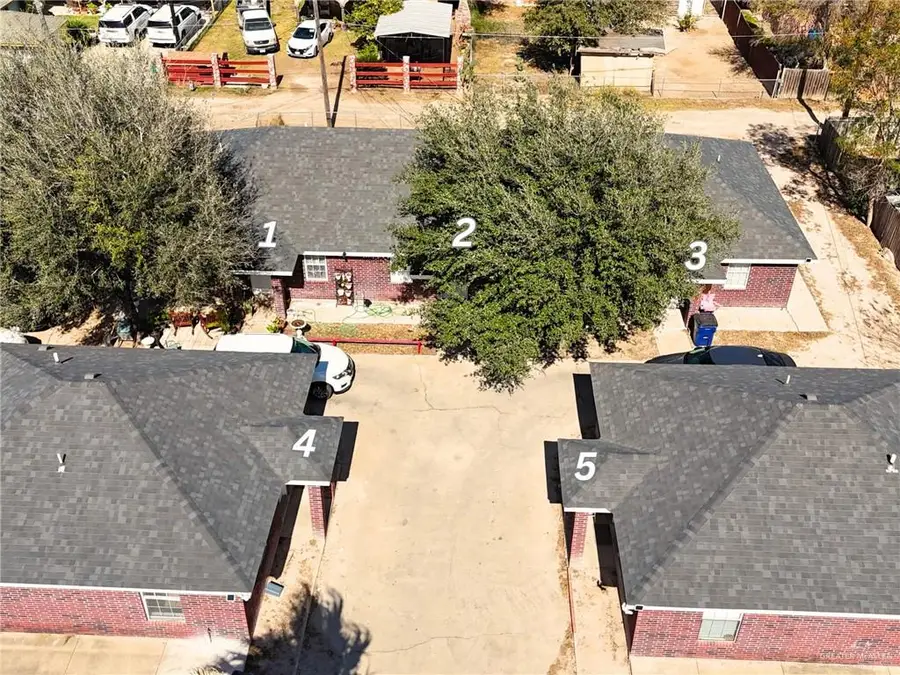 116 W 4th Street, La Joya, TX 78560 - #2