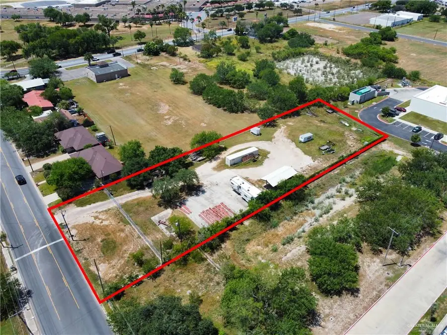 1007 N Border Avenue N, Weslaco, TX 78596 - #2