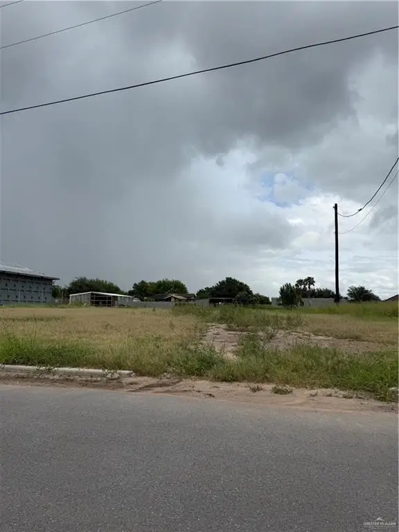 2801 Maravilla Lane, Donna, TX 78537