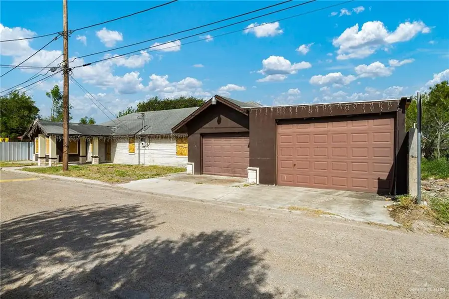879 Austin Road, Roma, TX 78584 - #2