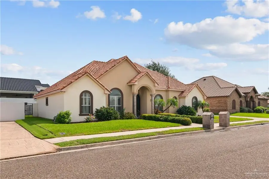 2401 W Rhin Drive, Edinburg, TX 78539 - #2