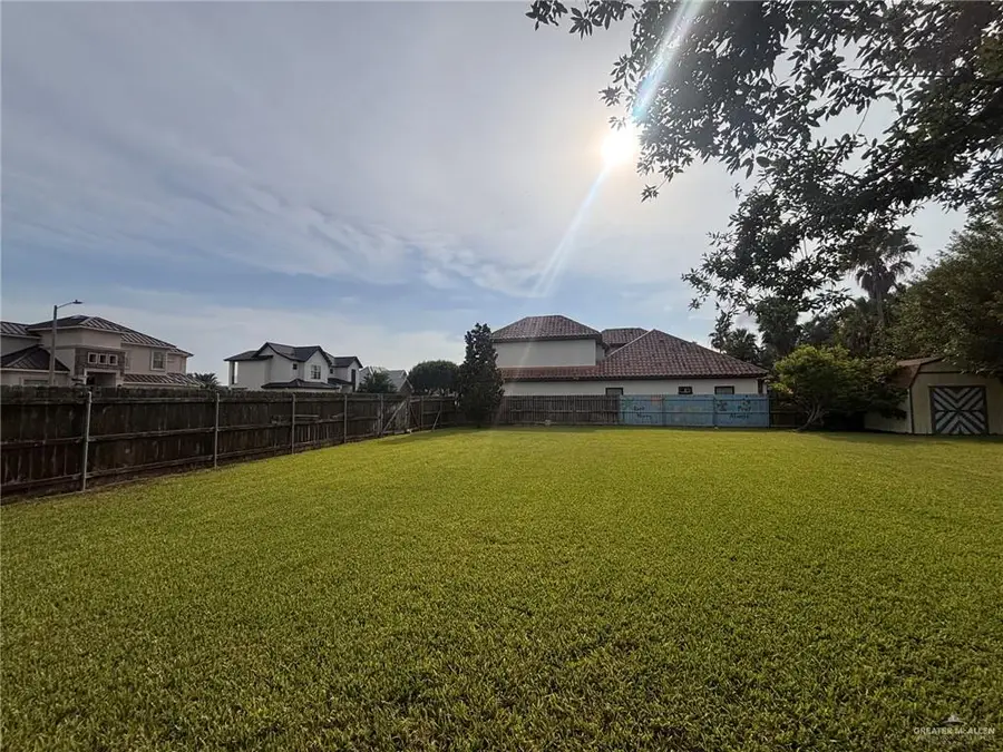 3519 E Truman Avenue, Mission, TX 78573 - #2