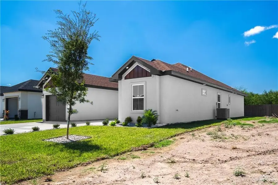 3625 E Diamondhead Avenue, Alton, TX 78574 - #2