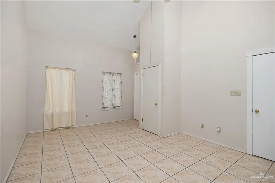 1511 Evergreen Avenue, Mission, TX 78572 - #2