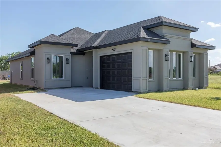 621 Tower Oak Drive, Alamo, TX 78516 - #2