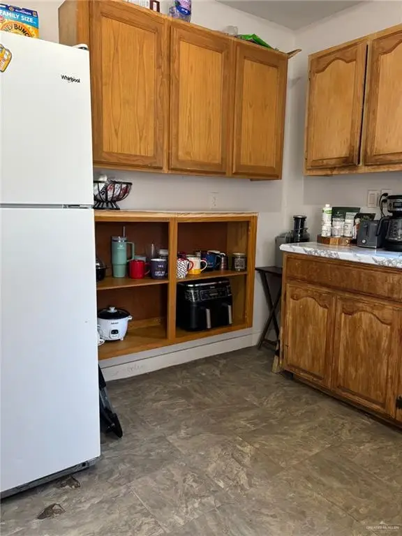 6806 Navaho Street, Mission, TX 78572 - #3