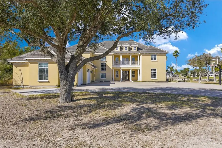 731 Lion Lake Drive S, Weslaco, TX 78596 - #2