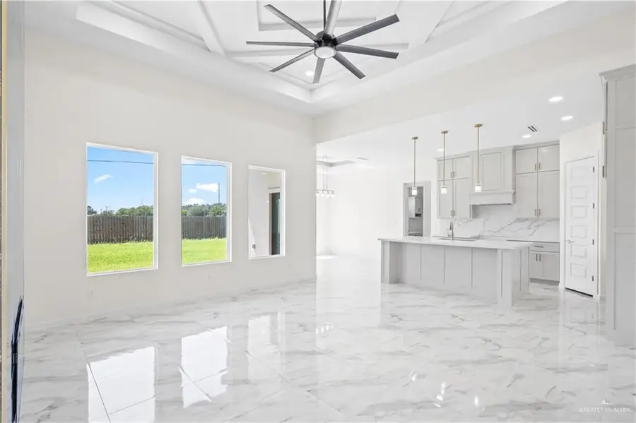 3011 Silver Oak Avenue, Mission, TX 78574 - #2