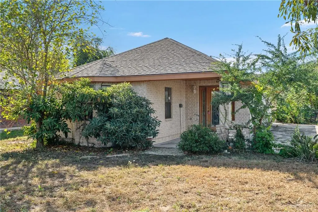 1721 W Maple Avenue, McAllen, TX 78501 - #1