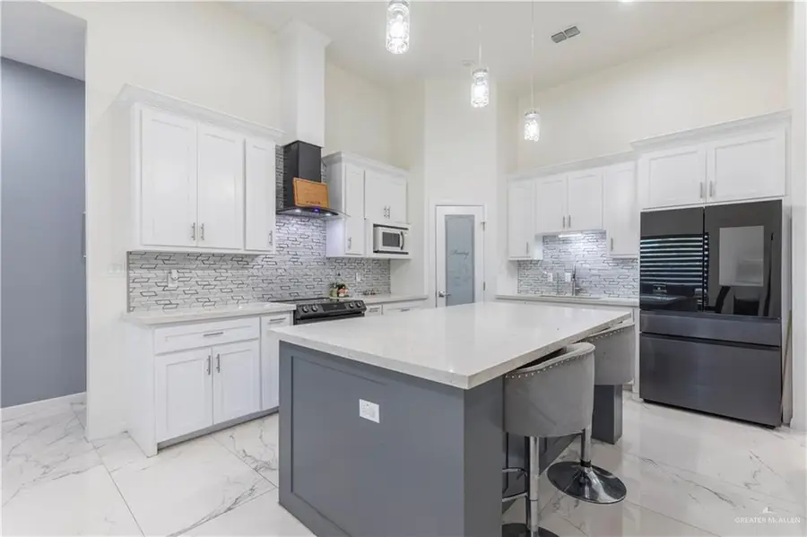 307 Paxton Drive, San Juan, TX 78589 - #2
