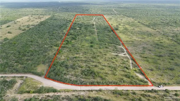 000 Alejandrenas Road, Zapata, TX 78076
