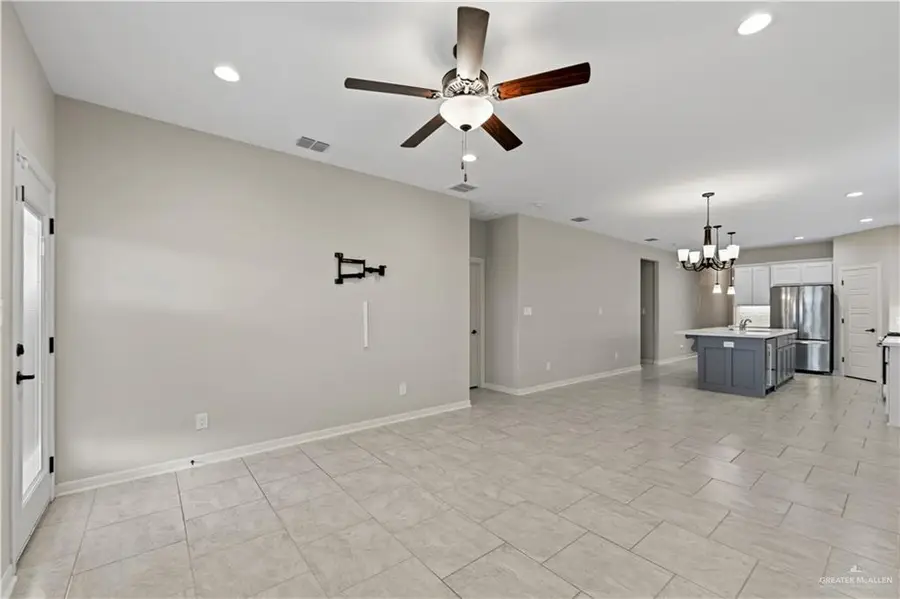 3304 Harvard Avenue, McAllen, TX 78504 - #2