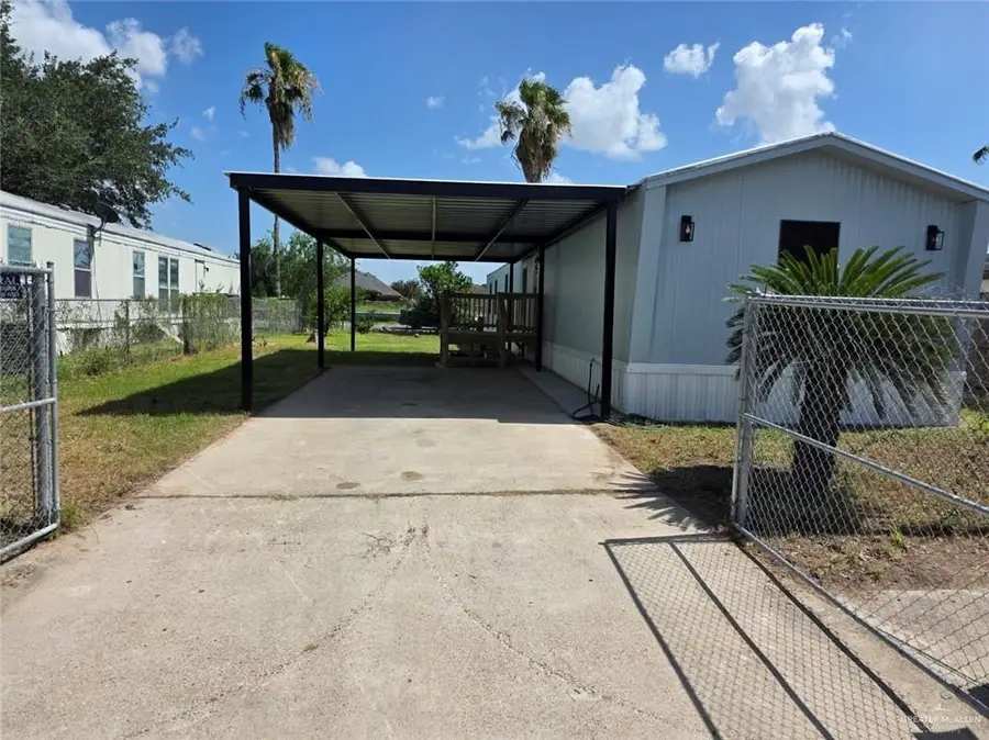911 W 28th Street, Mission, TX 78574 - #2