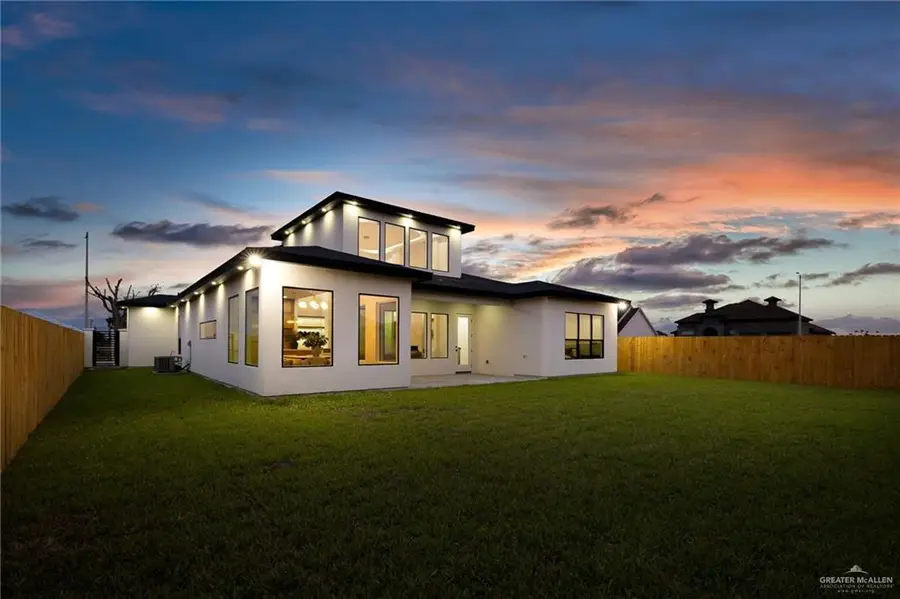 1107 Benjamin Street, Mission, TX 78572 - #3