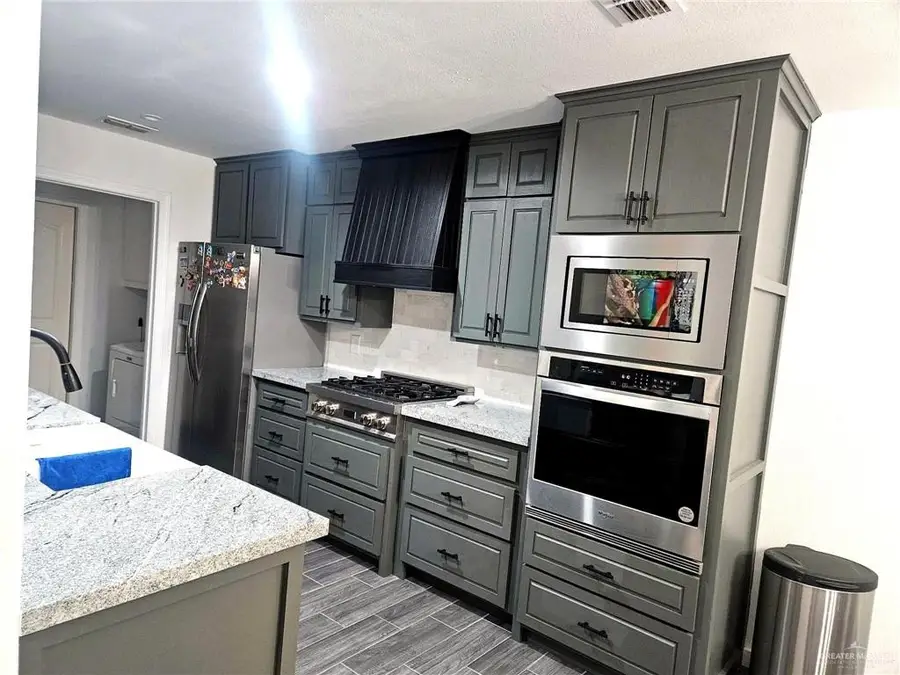 2701 Quamasia Avenue, McAllen, TX 78504 - #3