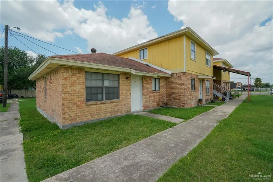2911 and 2913 N Veterans Boulevard, San Juan, TX 78589 - #3