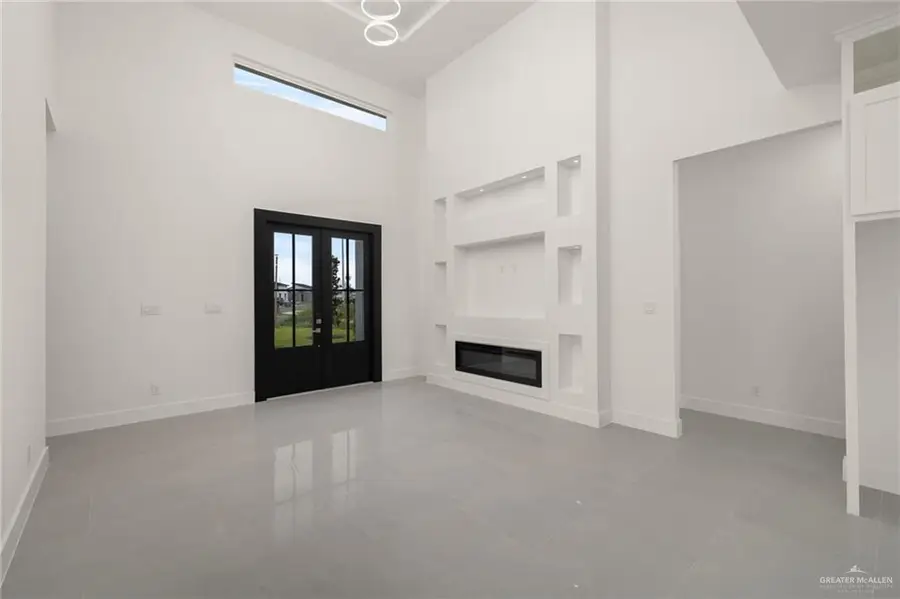 1033 W Solaris Lane, Edinburg, TX 78541 - #2