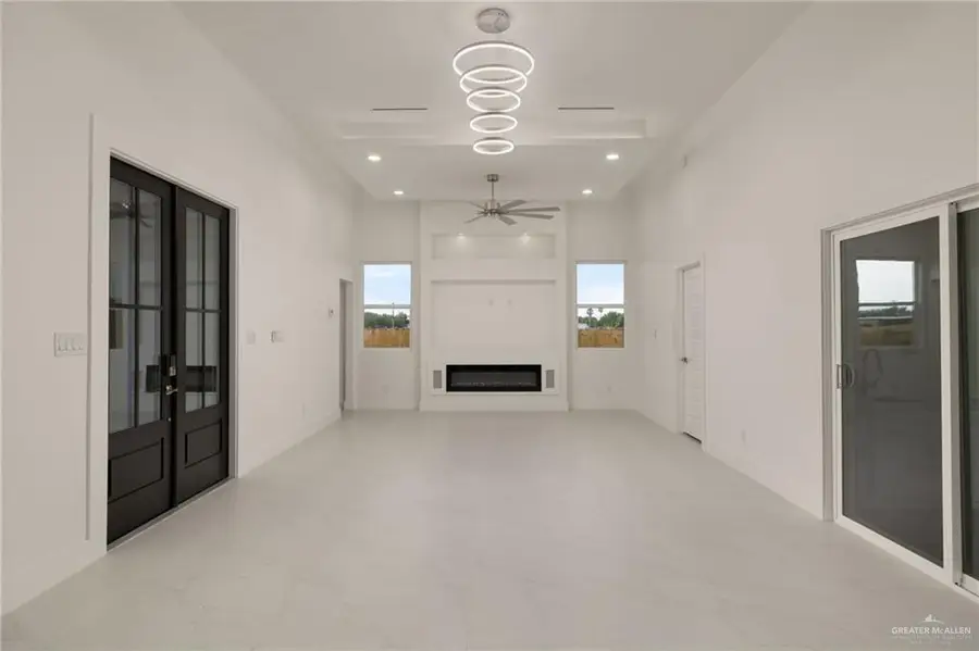 2901 Rosalinda Street, Edinburg, TX 78542 - #2