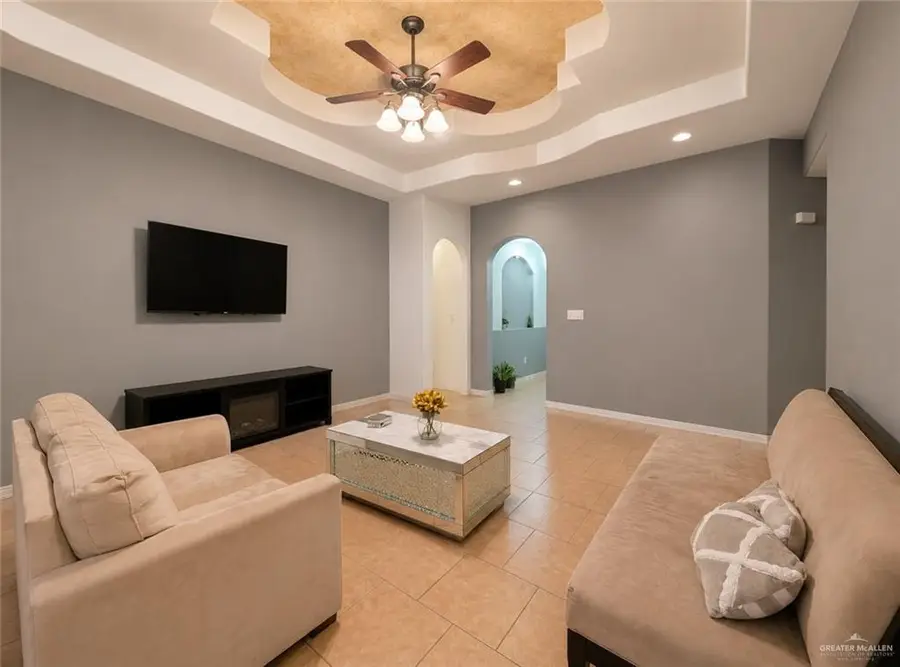 3513 Kingsborough Avenue, McAllen, TX 78504 - #2