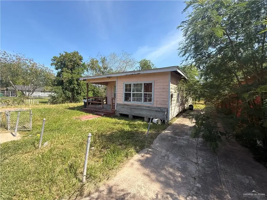 520 E Hawk Avenue, Pharr, TX 78577 - #2