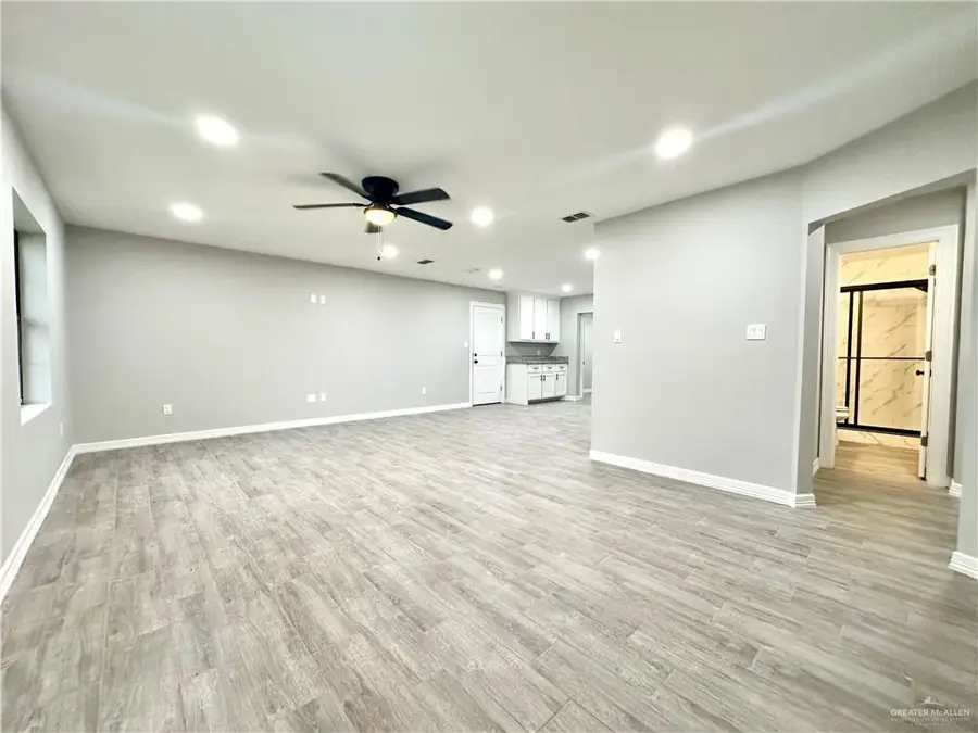 406 N 10th Street, Donna, TX 78537 - #3