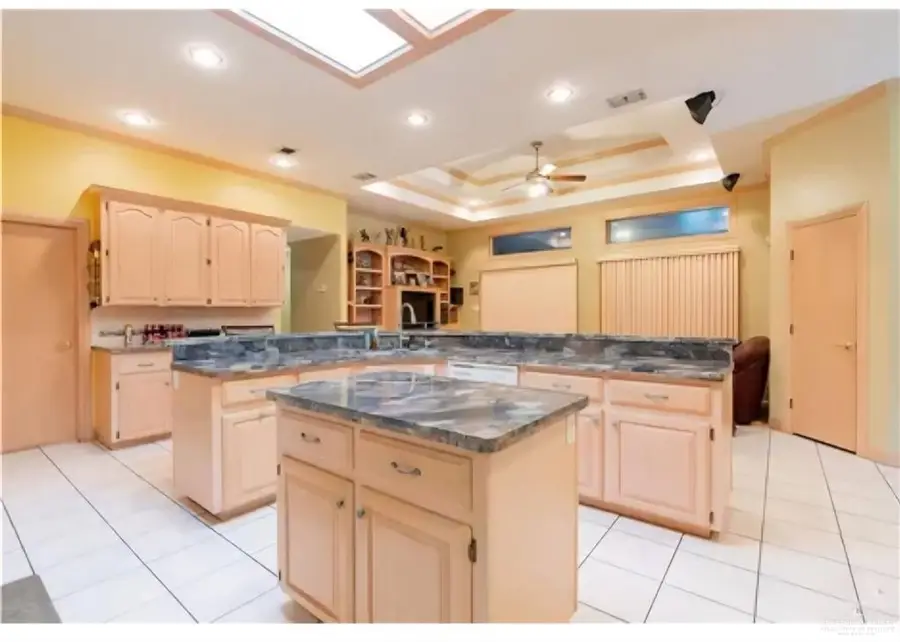 1915 Sundance Street, Palmhurst, TX 78573 - #3
