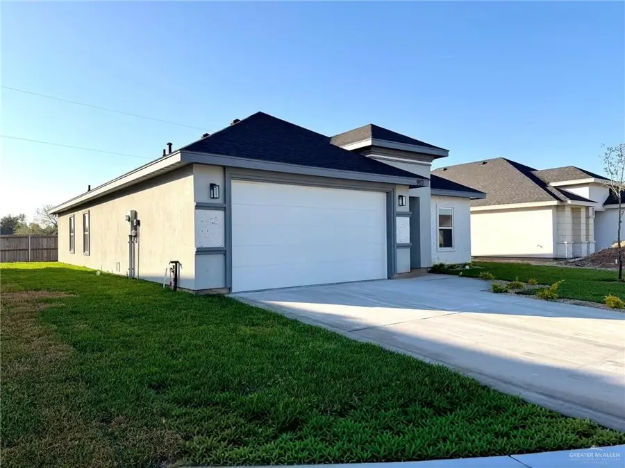 903 La Laguna Road, Mission, TX 78572 - #2