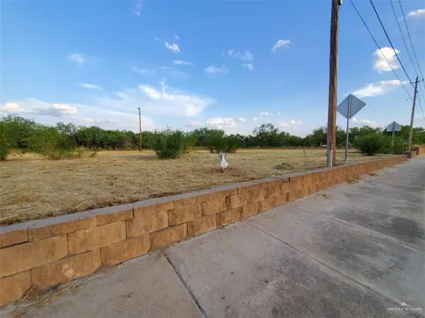 1501 N 1st Street, Carizzo Springs, TX 78834
