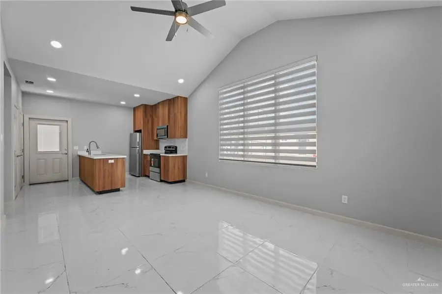 719 Coves Lane #1, Weslaco, TX 78599 - #2